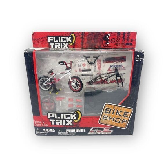 Flick Trix Bike Shop Set Redline Finger Bike Set 2009 Spin Master 98% Complete